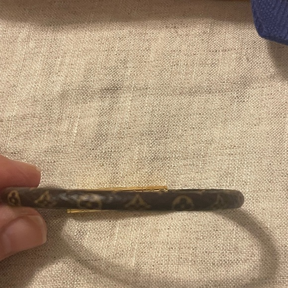 ***S0LD*** on another platform. Louis Vuitton Confidential Bracelet. - Picture 5 of 12